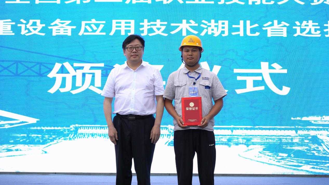 董运04.png 新濠娱乐·(中国区)官方网站